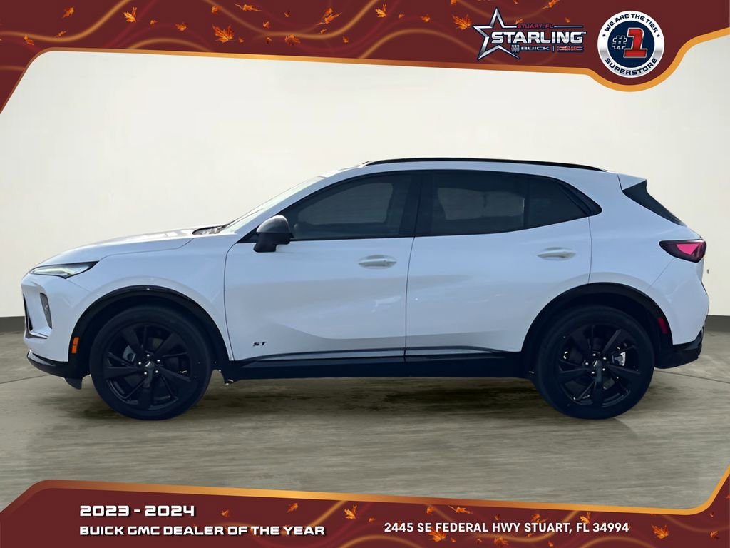 2025 Buick Envision Sport Touring photo 3