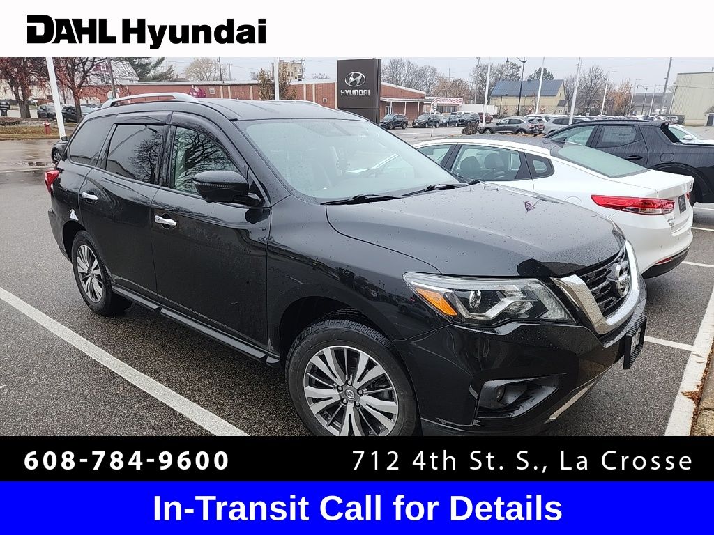 2020 Nissan Pathfinder SL