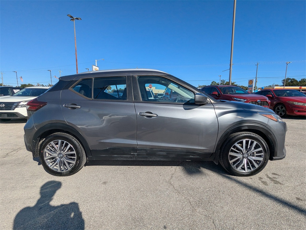 Used 2021 Nissan Kicks SV with VIN 3N1CP5CV8ML511173 for sale in Lake City, FL