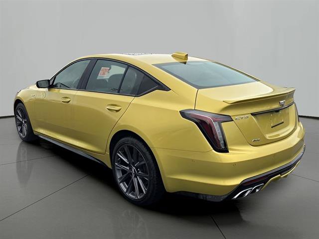 2025 Cadillac CT5 V photo 3