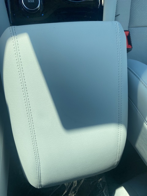 2025 Ford Explorer Platinum photo 30