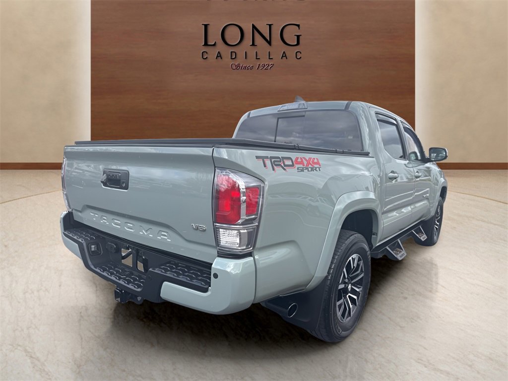 2022 Toyota Tacoma SR photo 2