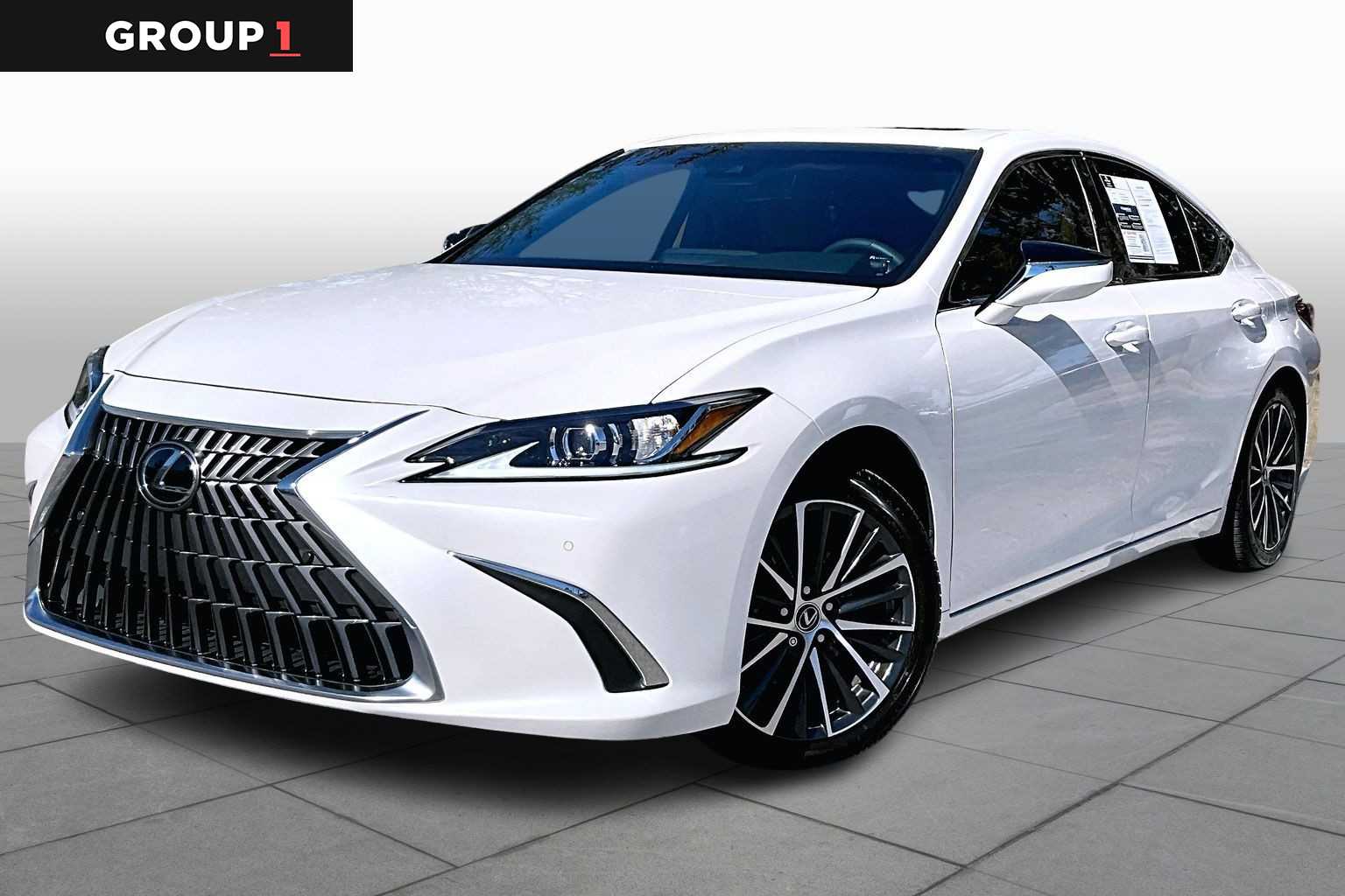2023 Lexus ES 350's photo