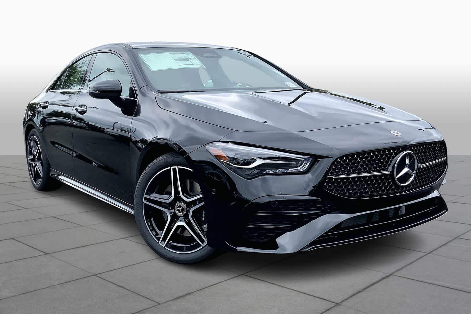 2025 Mercedes Benz CLA 250 4MATIC photo 2