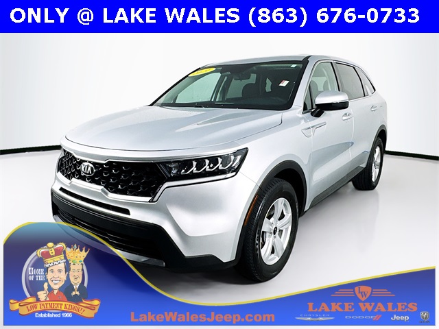 2021 Kia Sorento LX photo 3