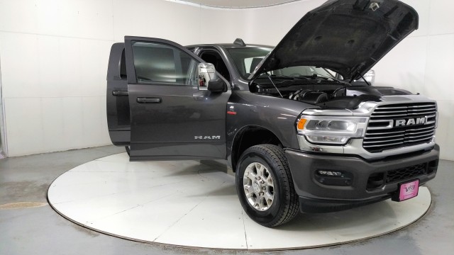 Used 2024 GRAY Ram Laramie image 12