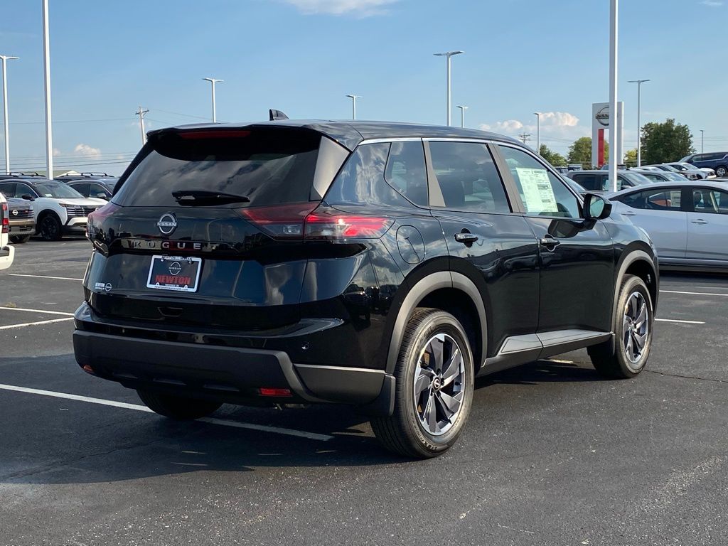 2026 Nissan Rogue SV photo 3