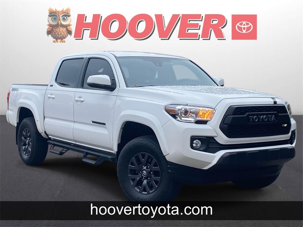 2023 Toyota Tacoma SR5's photo