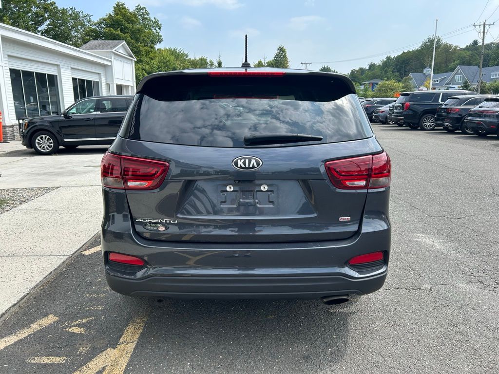 2019 Kia Sorento LX photo 4