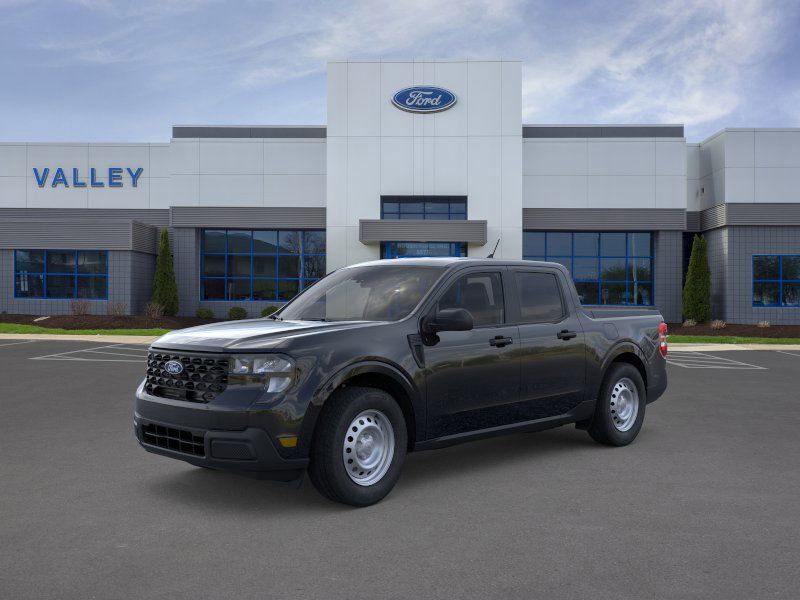 2025 Ford Maverick XL photo 2