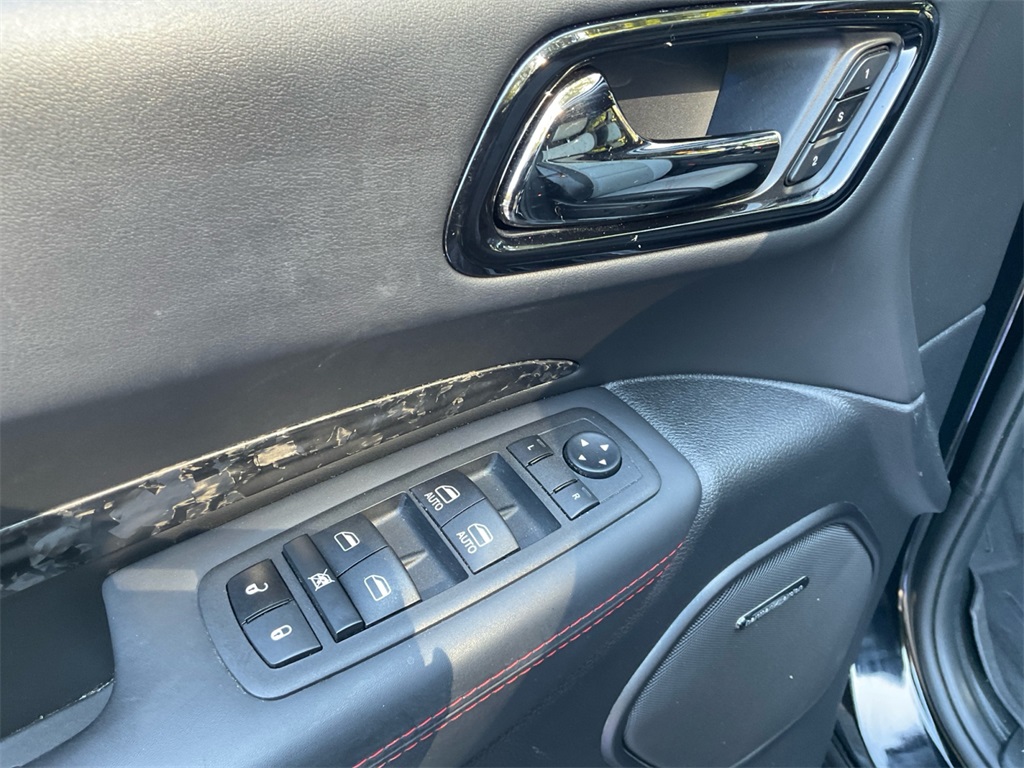 2023 Dodge Durango R/T photo 29