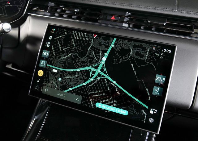 2025 Land Rover Range Rover Sport SE photo 15