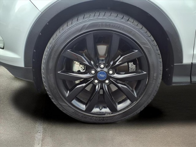 2017 Ford Escape Titanium photo 12