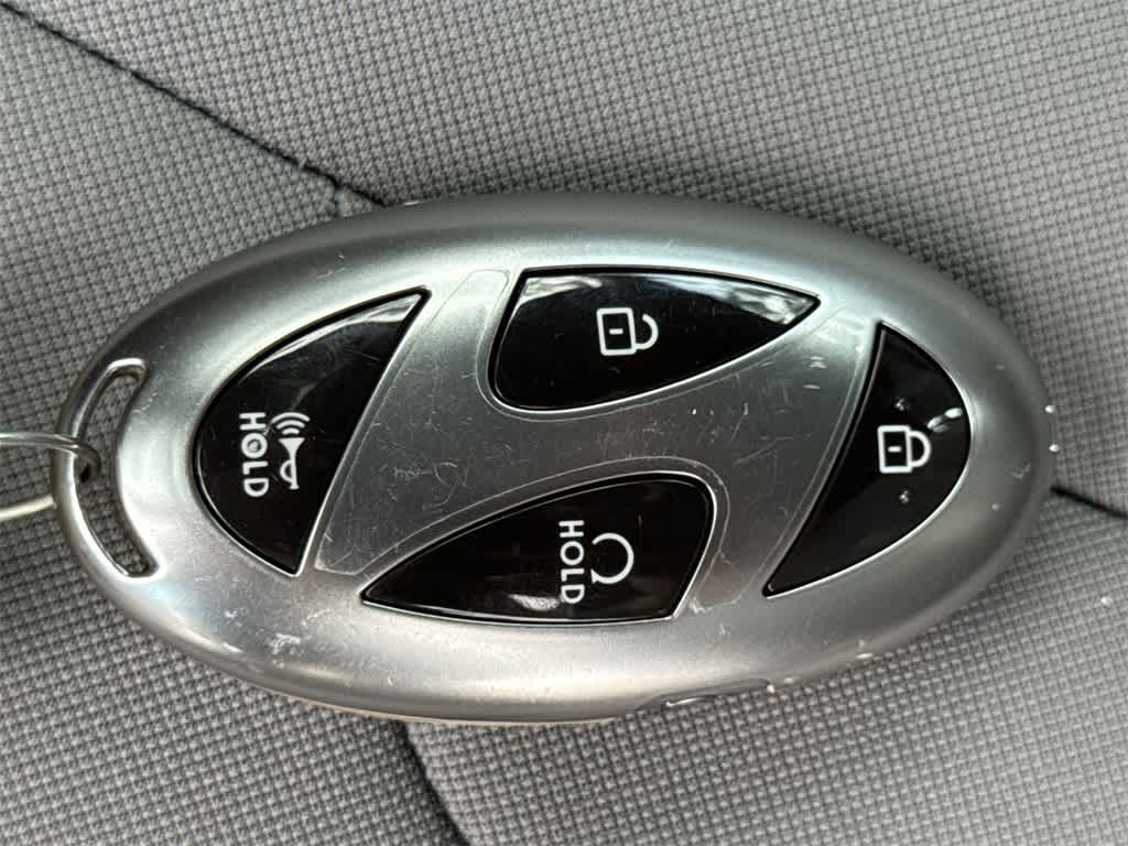 2024 Hyundai Elantra SEL photo 27