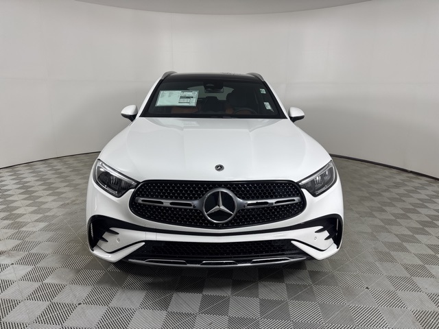2026 Mercedes Benz GLC 300 4MATIC photo 2