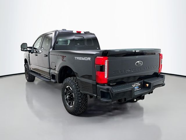 2025 Ford F-250 photo 5