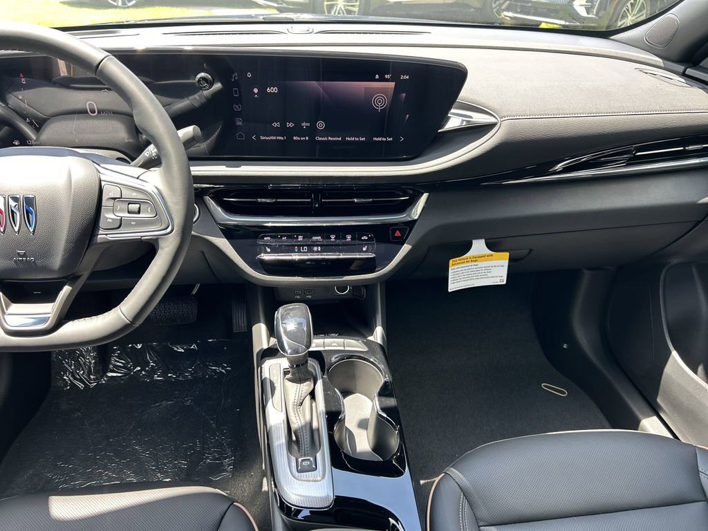 2025 Buick Envista Avenir photo 14