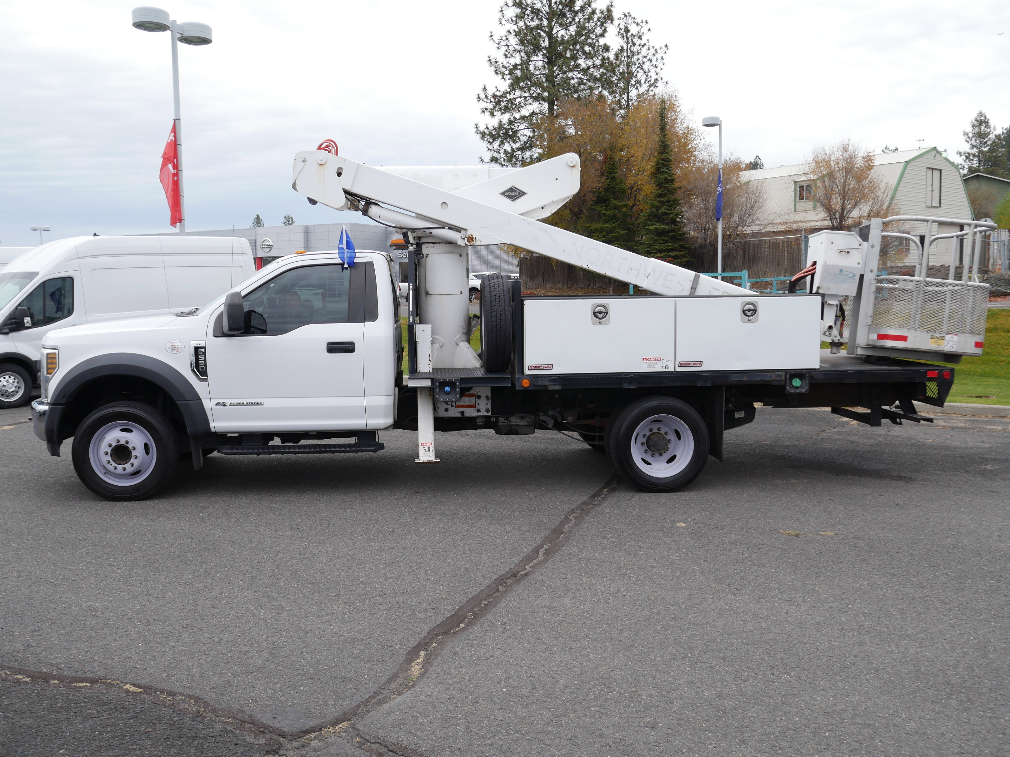 2019 Ford F-550 XL photo 3