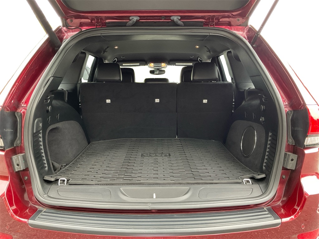 2020 Jeep Grand Cherokee Altitude photo 10