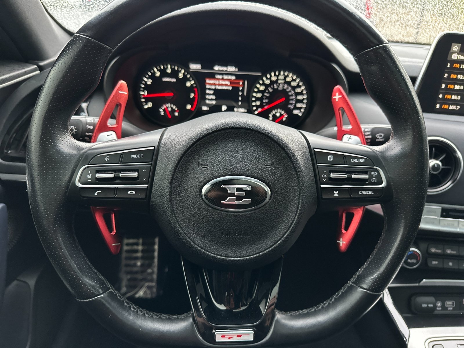 2018 Kia Stinger GT2 photo 21
