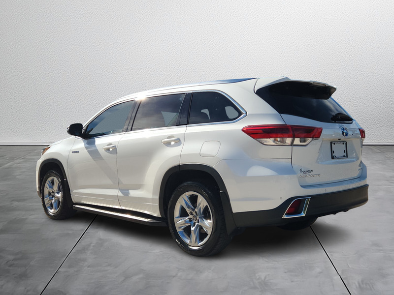 2017 Toyota Highlander Hybrid Limited photo 2