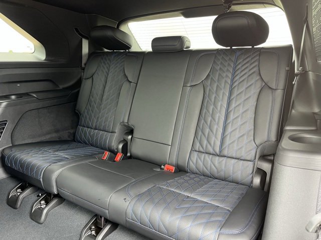 2025 Cadillac Escalade IQ Sport photo 20