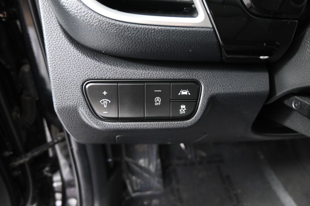 2022 Kia Seltos EX photo 22