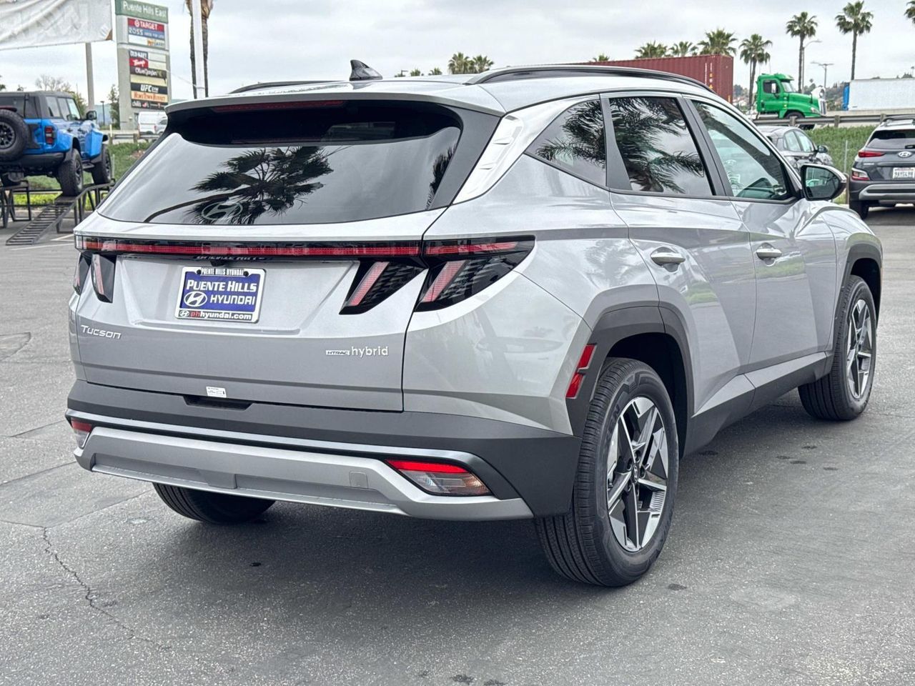 2025 Hyundai Tucson Hybrid SEL Convenience photo 6
