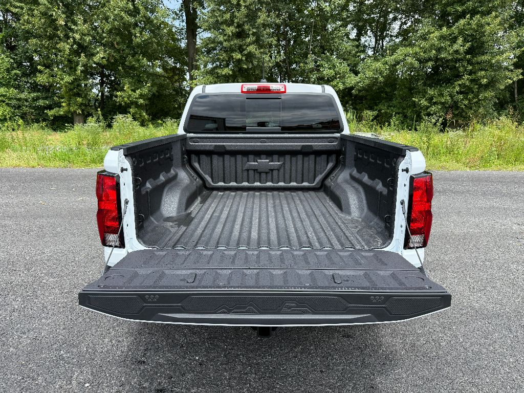 2025 Chevrolet Colorado Trail Boss photo 6