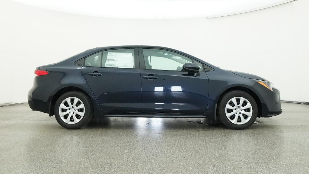 2025 Toyota Corolla LE photo 26