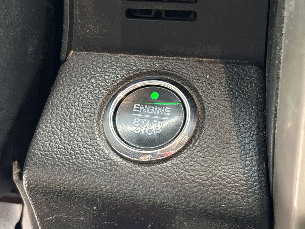 2018 Ford F-150 Lariat photo 27