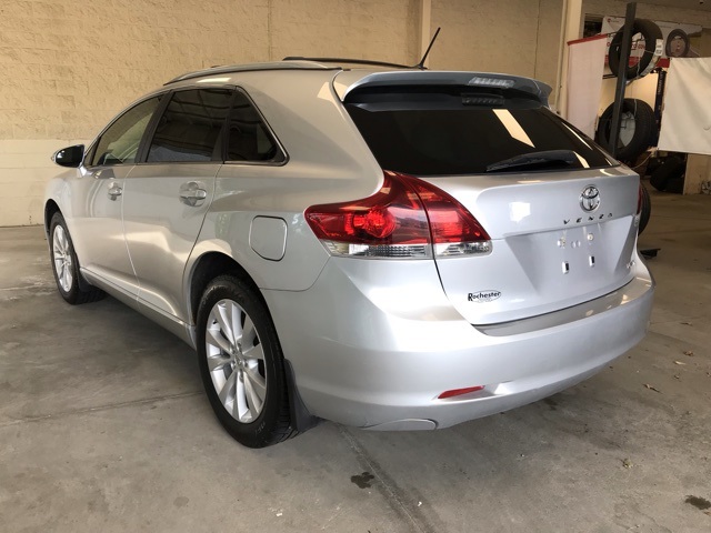 2014 Toyota Venza LE photo 5