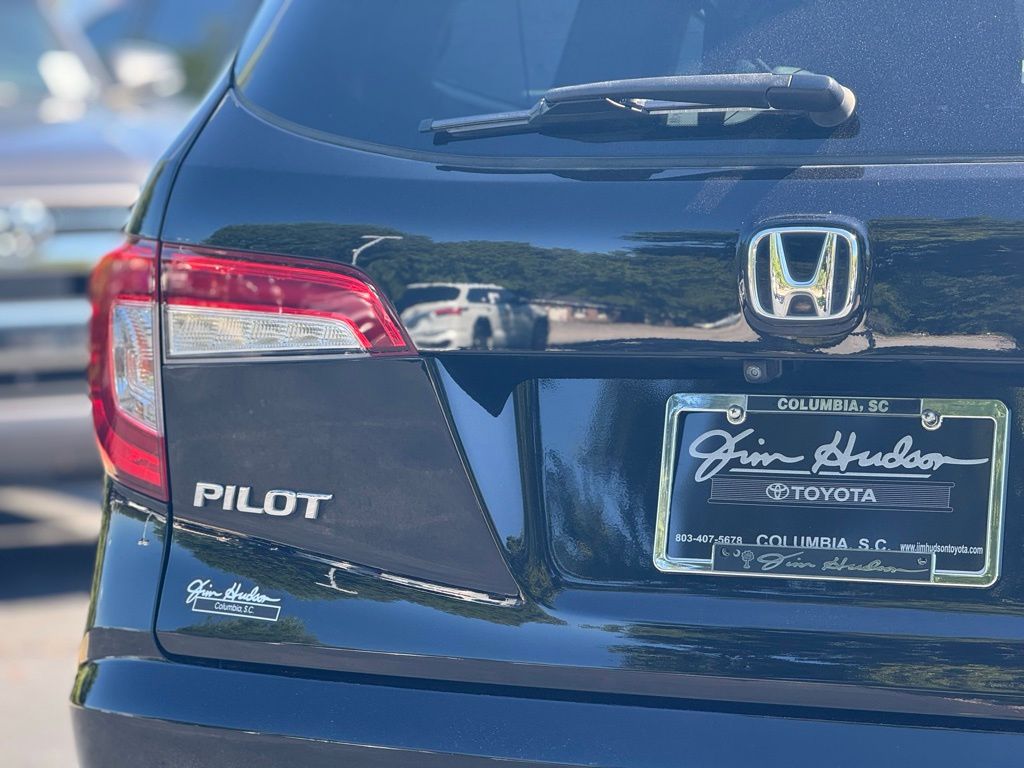 2019 Honda Pilot Touring photo 8