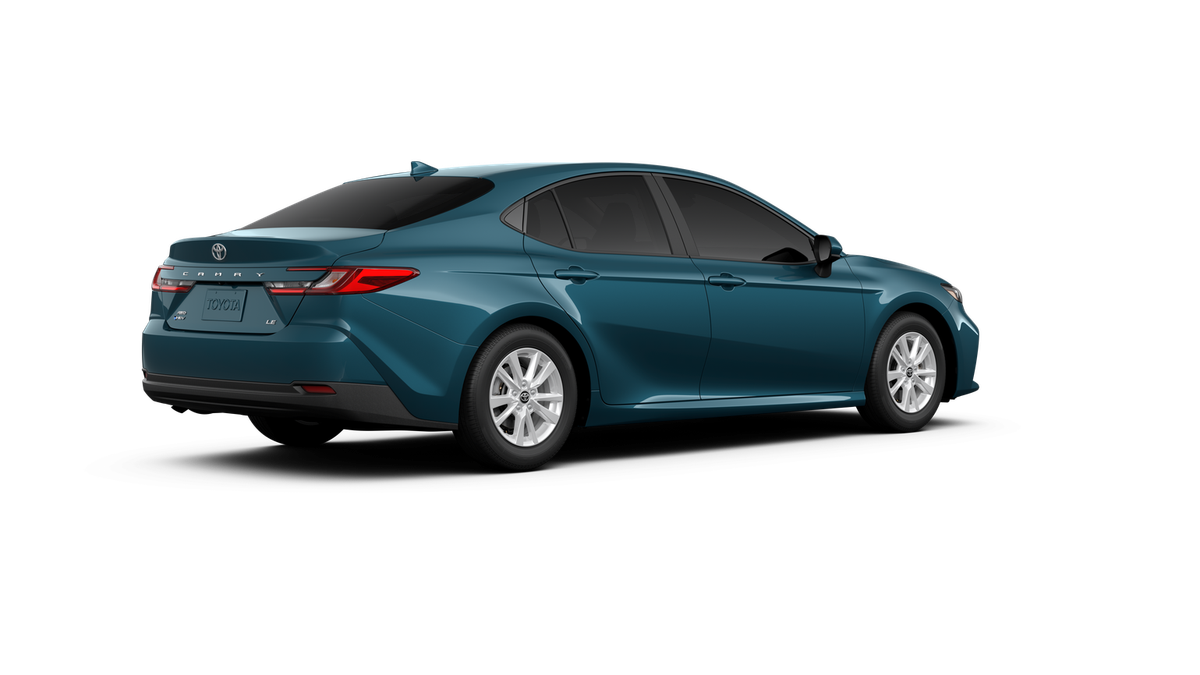 2026 Toyota Camry LE photo 4