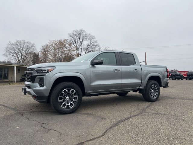 2025 Chevrolet Colorado Z71 photo 3