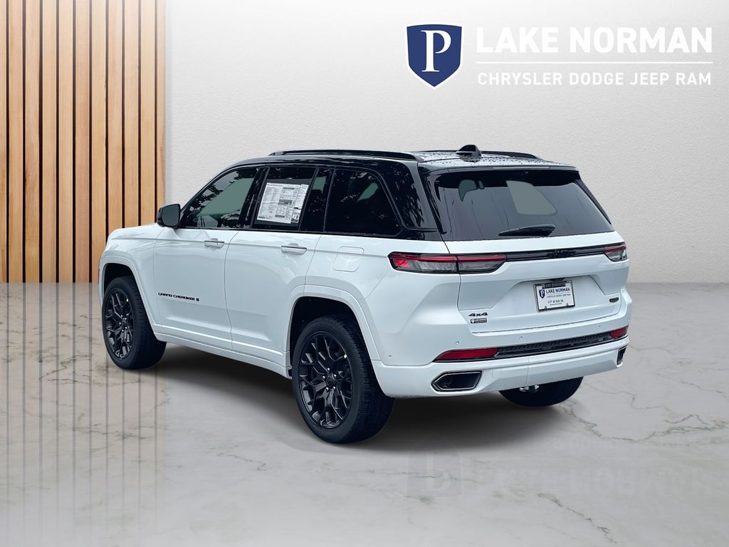 2025 Jeep Grand Cherokee Summit Reserve photo 5