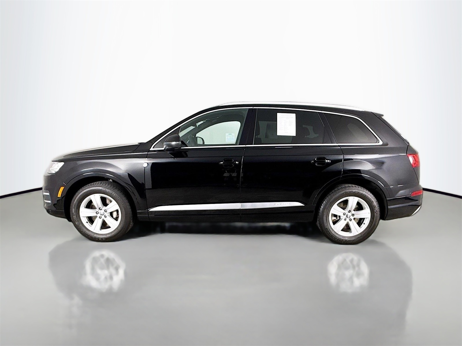 2019 Audi Q7 45 Premium Plus photo 4