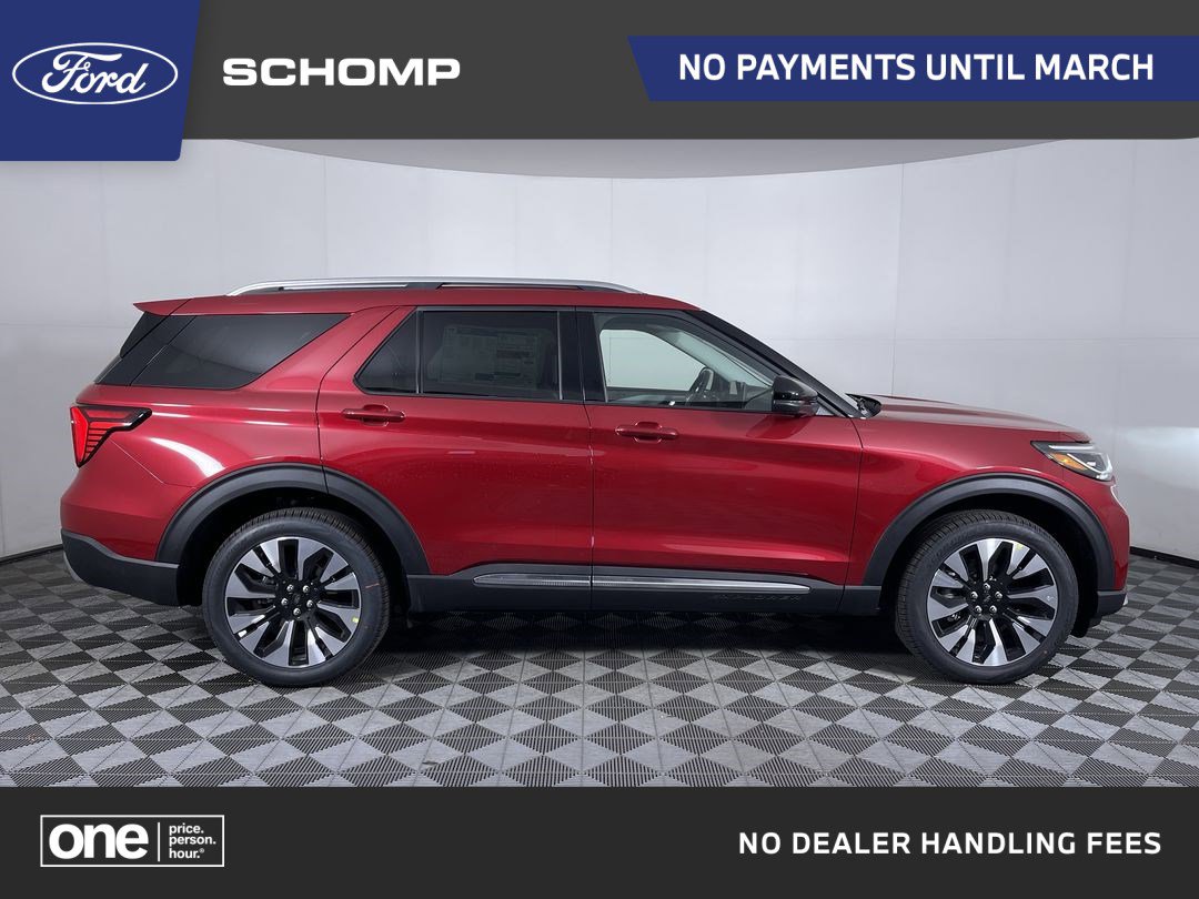 2026 Ford Explorer Platinum's photo