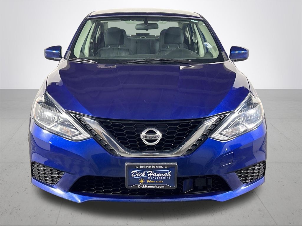 2018 Nissan Sentra SV photo 3