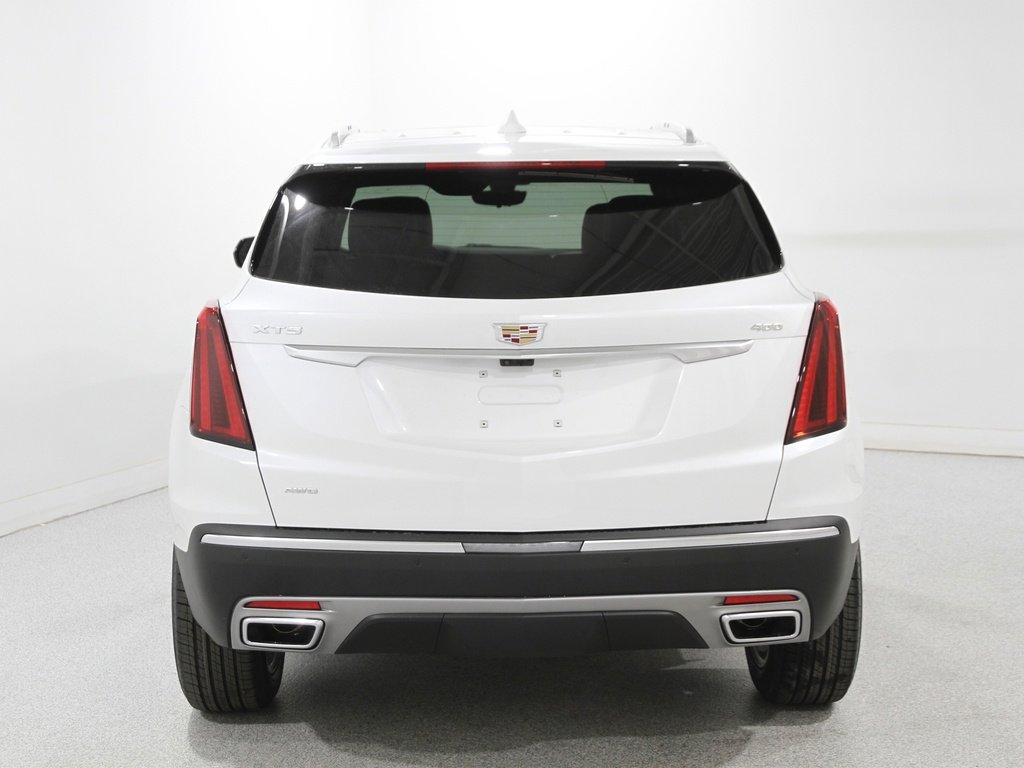 2026 Cadillac XT5 Premium Luxury photo 3