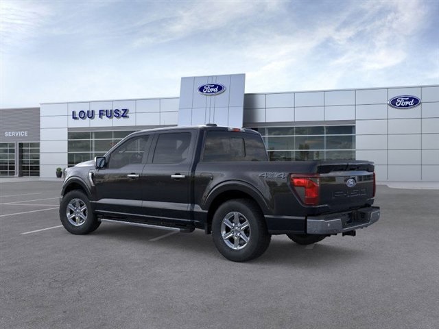 2025 Ford F-150 XLT photo 4