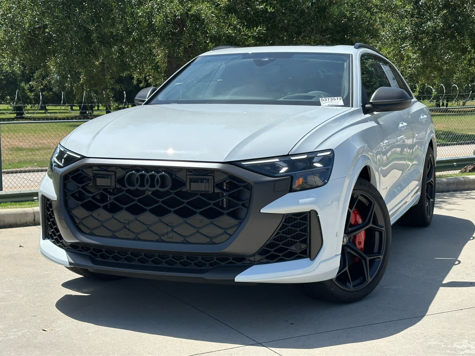 2025 Audi RS Q8 performance