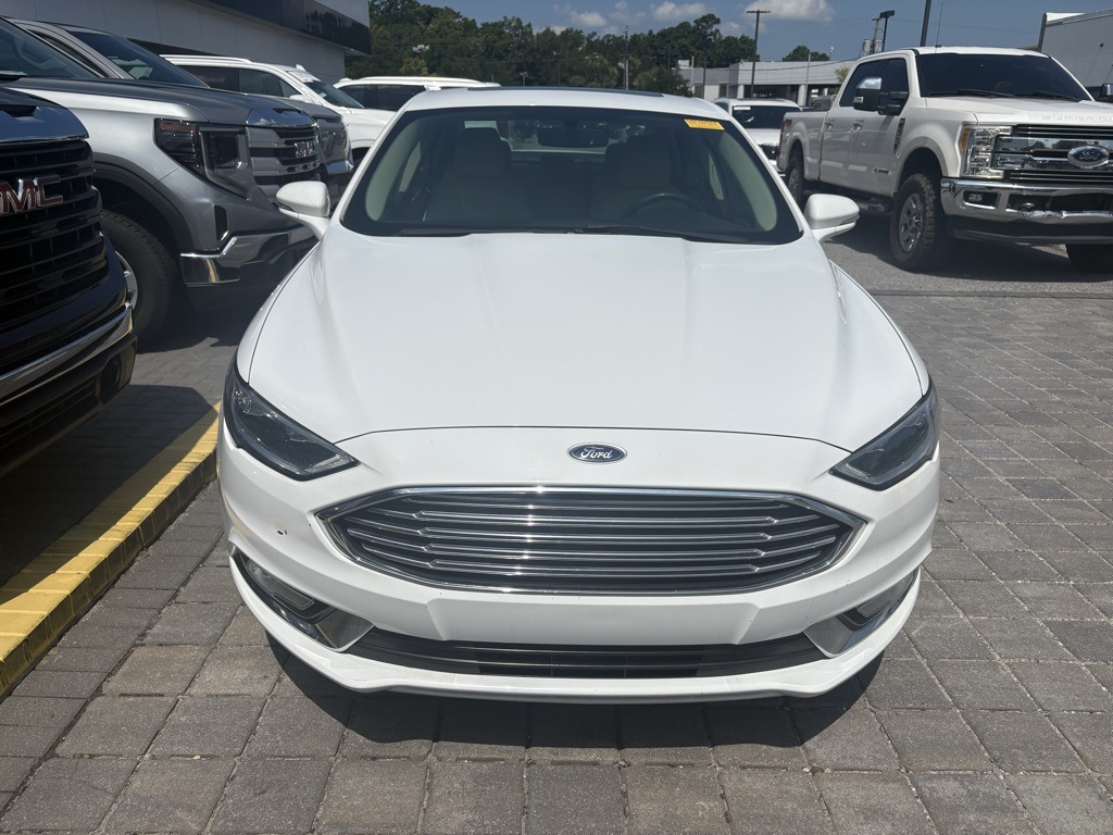 2017 Ford Fusion Hybrid Titanium photo 3