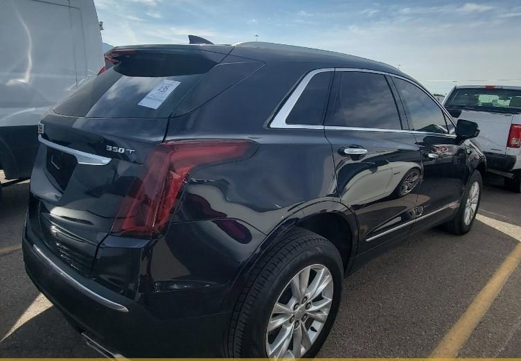 2021 Cadillac XT5 Luxury photo 3