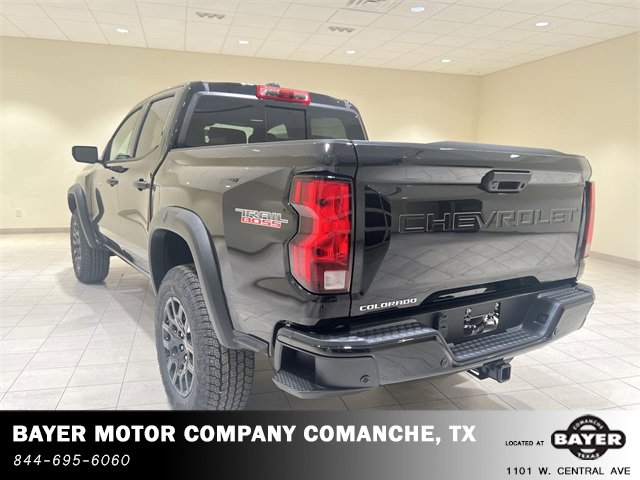 2026 Chevrolet Colorado Trail Boss photo 2