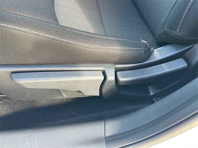 2024 Nissan Sentra SV photo 13