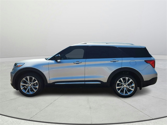 2021 Ford Explorer Platinum photo 4