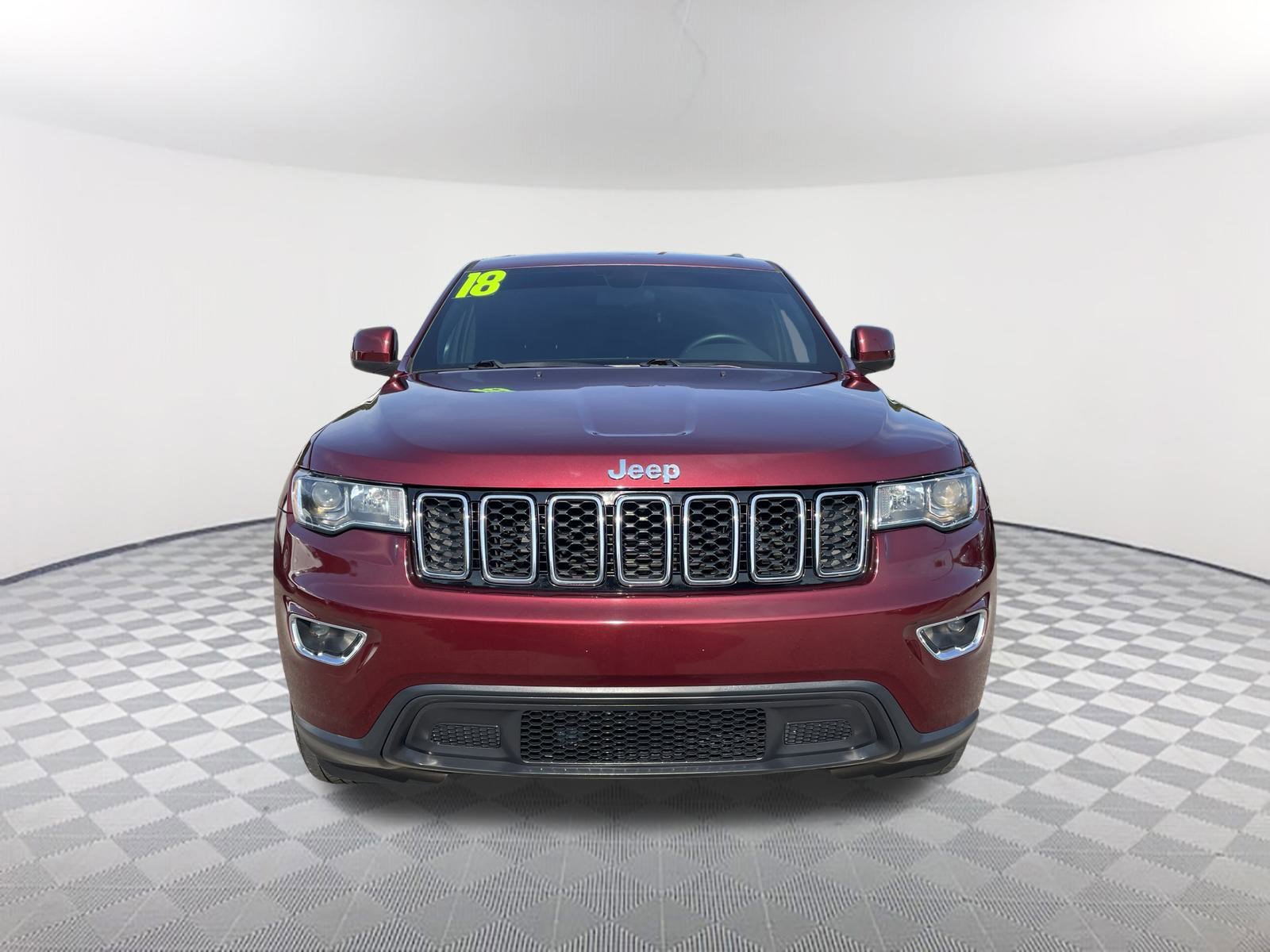 Used 2018 Jeep Grand Cherokee Laredo E with VIN 1C4RJEAG3JC447189 for sale in Athens, GA