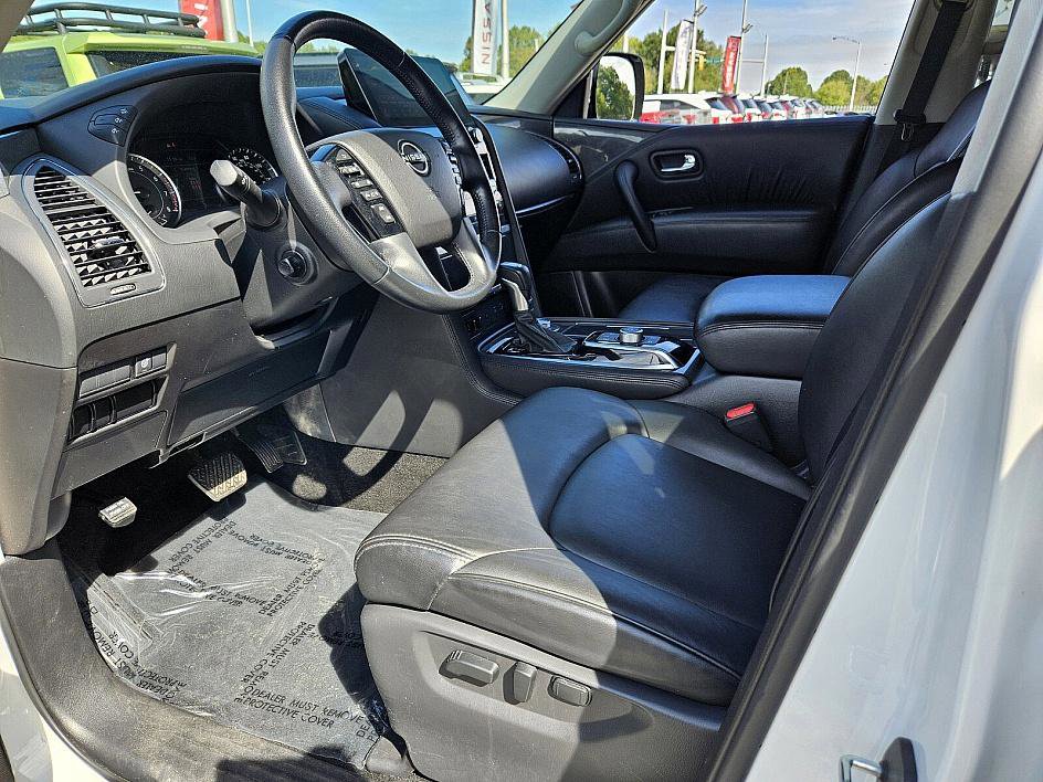 2023 Nissan Armada SV photo 4