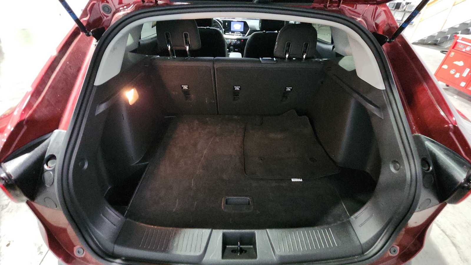 2025 Chevrolet Trax LS photo 26
